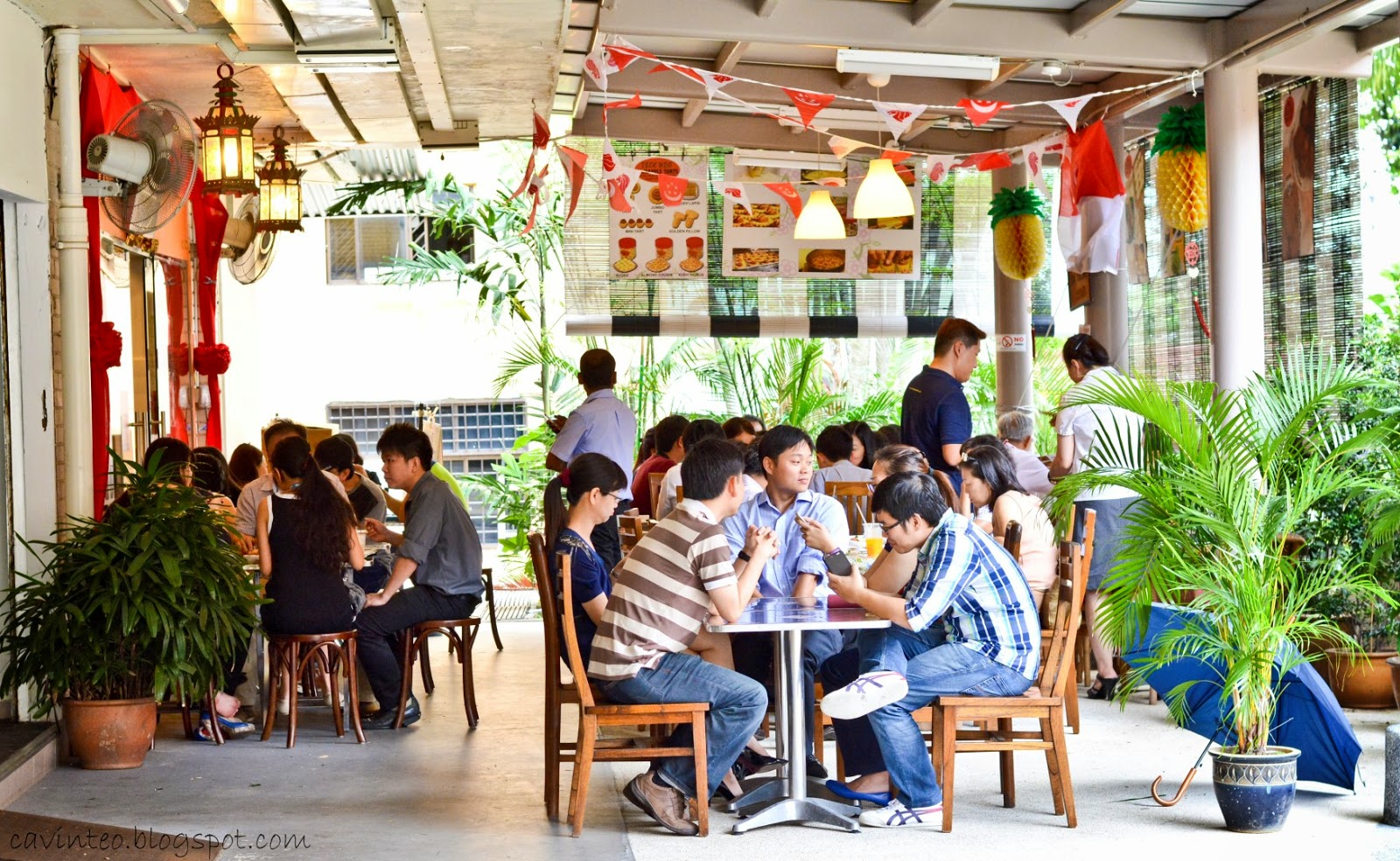 Entree Kibbles Makko Teck Neo Nonya Cafe Loving their Dry Mee Siam